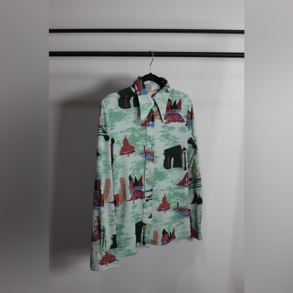 Vintage dagger collar shirt